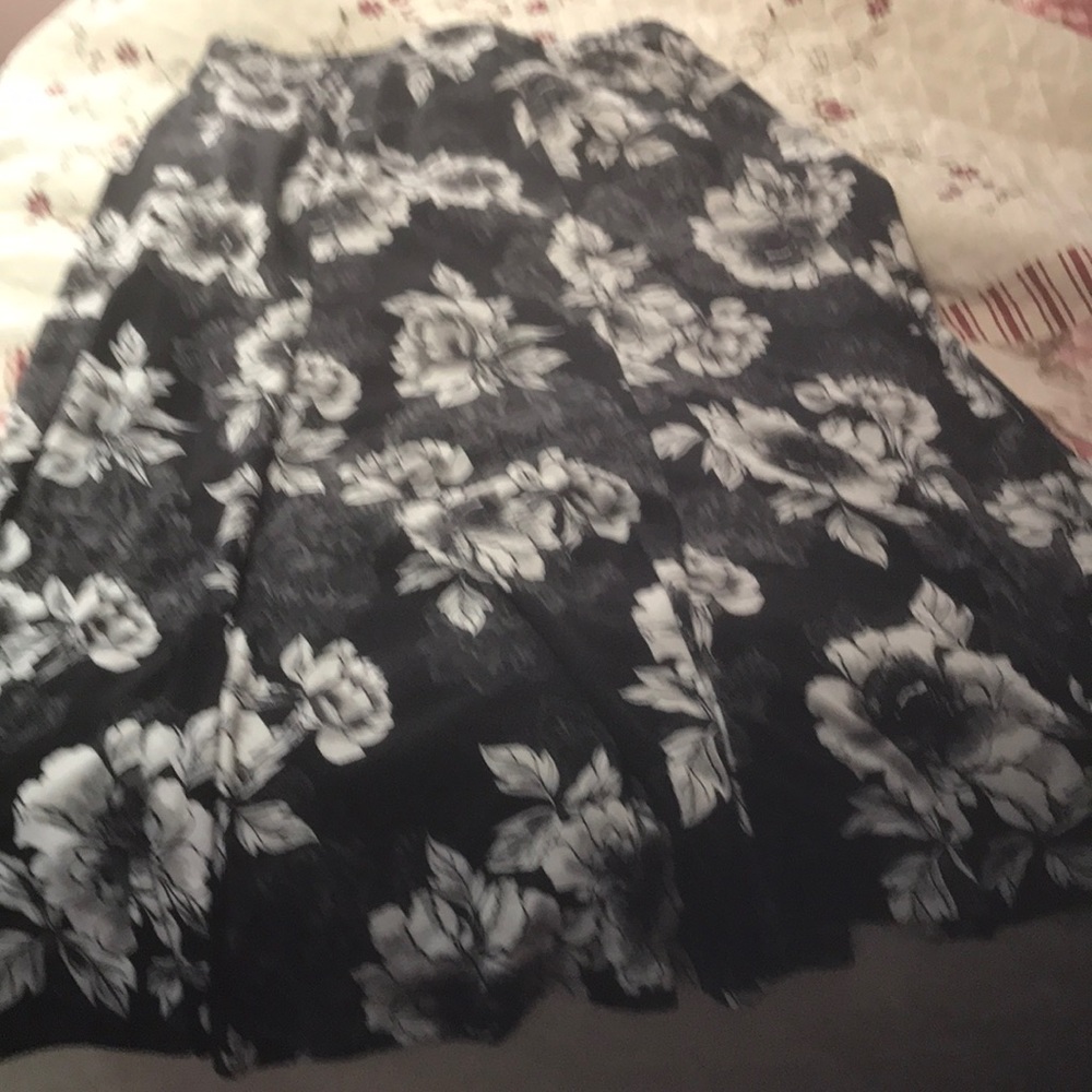 Mid length black with white Roses skirt